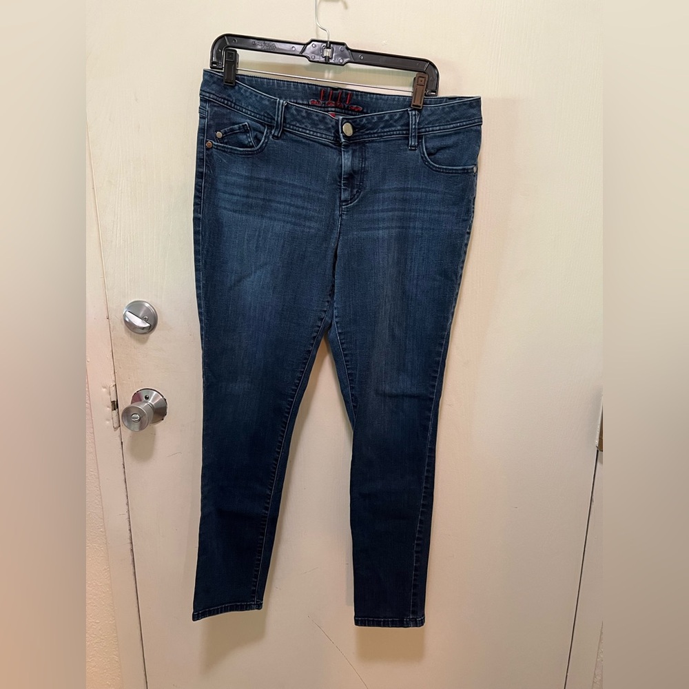 Elle Jeans